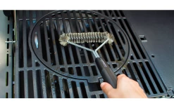 Campingaz Triangle Cleaning Brush For Grill -Camping Kitchen 663054 4546506